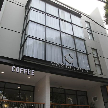 Casa Living Senayan Hotel Jakarta Buitenkant foto