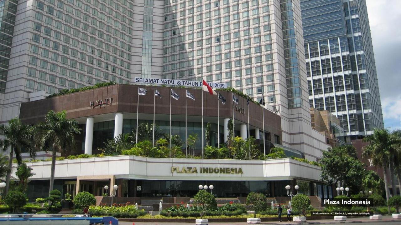 Casa Living Senayan Hotel Jakarta Buitenkant foto